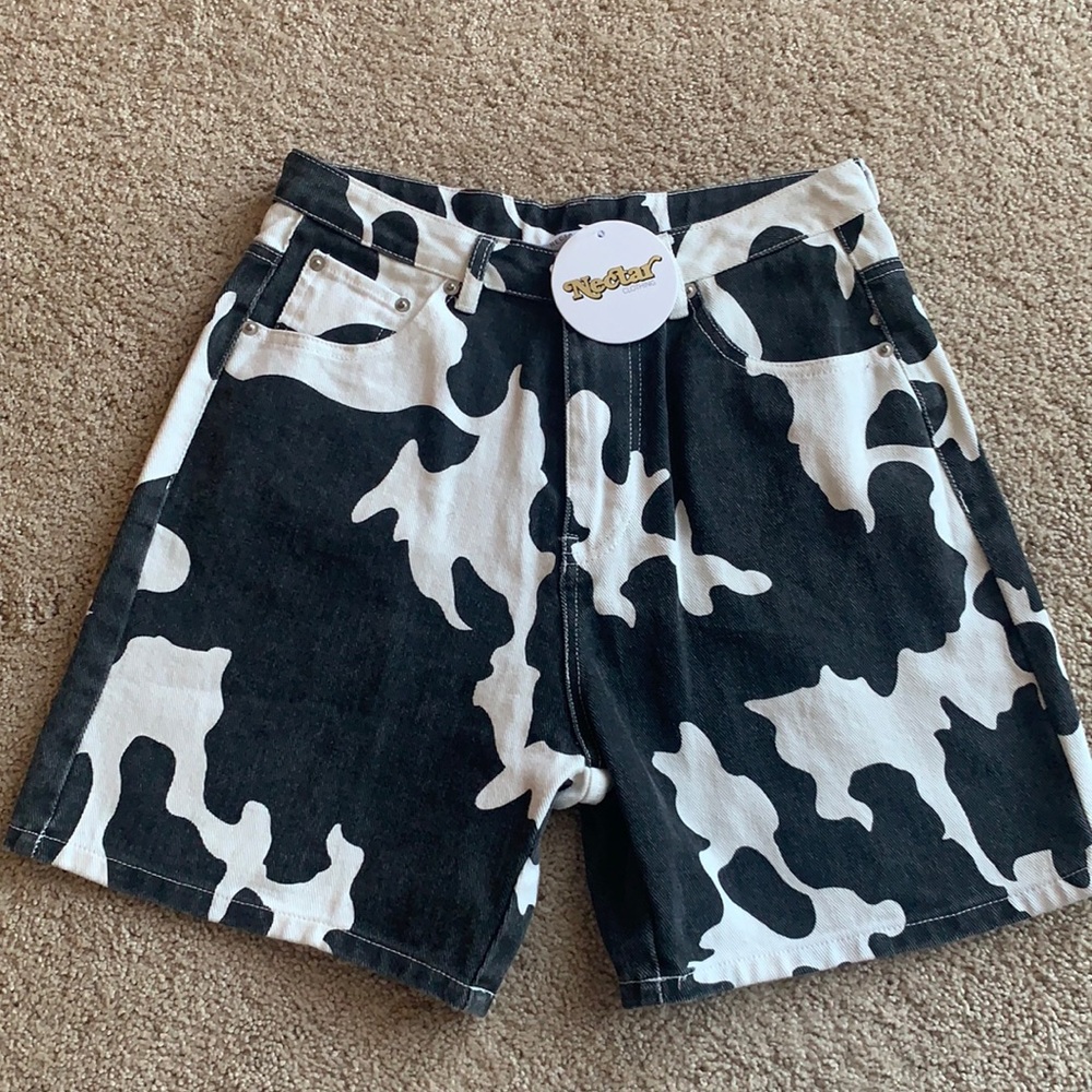 High waisted Cow print Jean shorts - size L